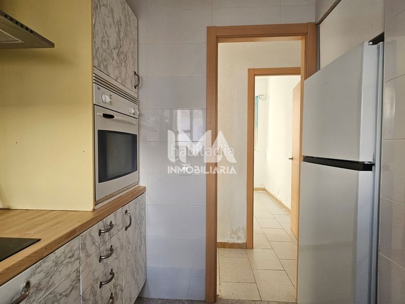 Foto dea19b57-2bb4-4bda-95e8-3db80a03bb49. Casa amb aparcament a Pueblo Eliana (l´)