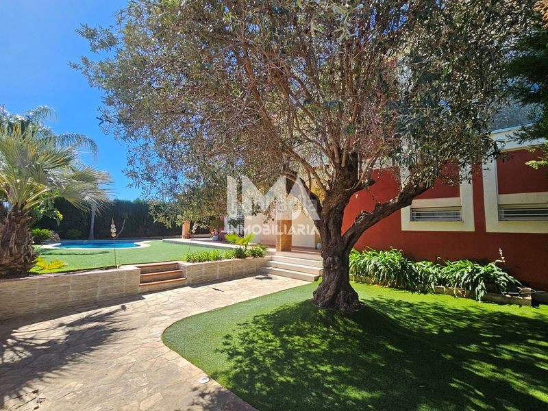 Foto 256e7fa1-da39-46ff-963d-fe054162257f. Xalet amb calefacció aparcament piscina a La Conarda-Montesano Bétera