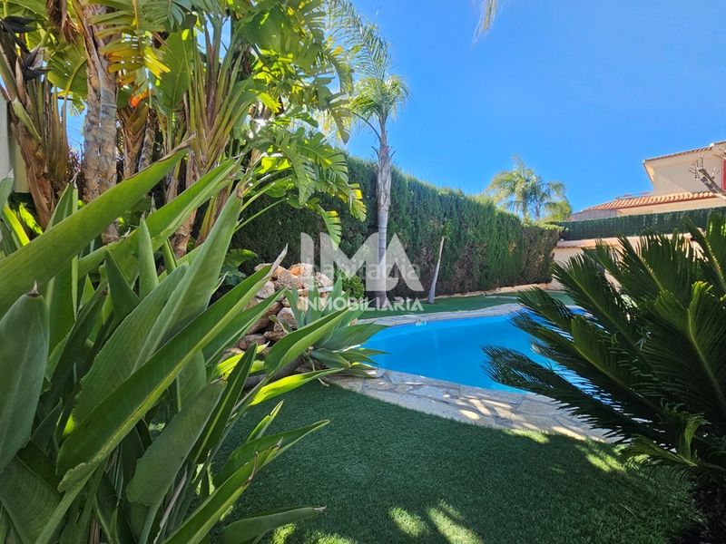 Foto 4363547b-7fff-4bf3-b17e-769b73b828e2. Xalet amb calefacció aparcament piscina a La Conarda-Montesano Bétera