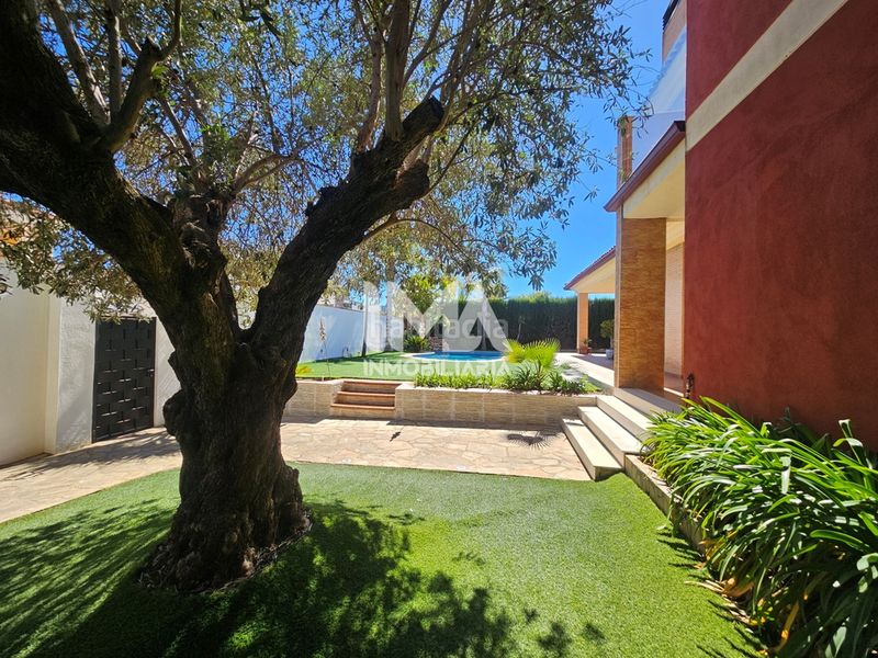 Foto 75ef441e-e01a-4be5-b9ba-80eefcaae2d5. Xalet amb calefacció aparcament piscina a La Conarda-Montesano Bétera