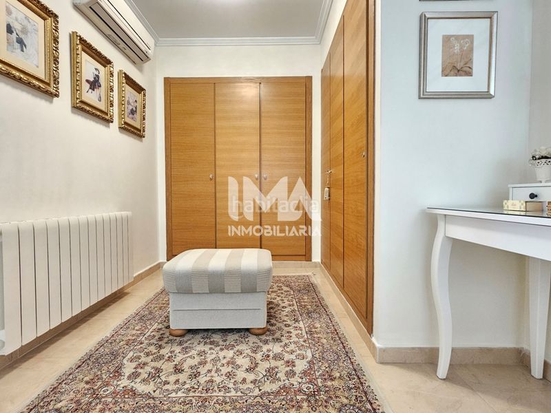 Foto 8ab0c1ab-b844-44d5-88f5-c3f90c054147. Xalet amb calefacció aparcament piscina a La Conarda-Montesano Bétera