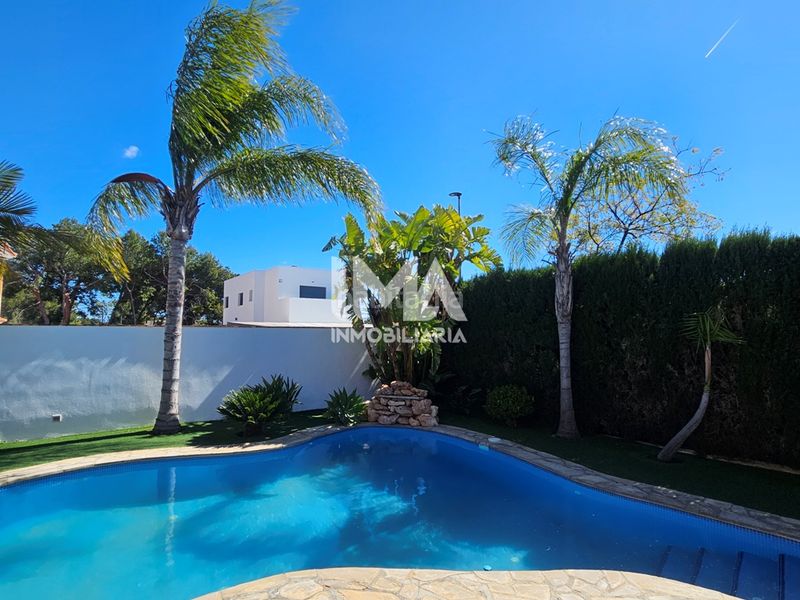 Foto e319b7a0-07fc-450a-be1e-3ee8840d0c9d. Xalet amb calefacció aparcament piscina a La Conarda-Montesano Bétera