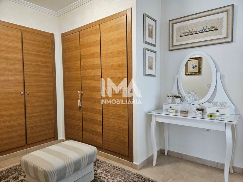 Foto e767eb45-23cf-48b9-8335-5c8055872dfb. Xalet amb calefacció aparcament piscina a La Conarda-Montesano Bétera