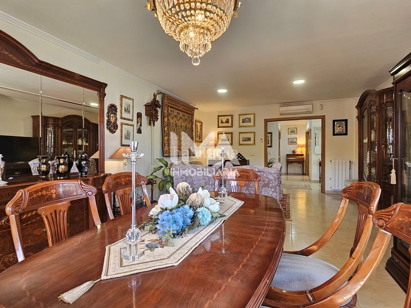 Foto f65a43c7-ce70-4325-9be9-20e9551cad7c. Xalet amb calefacció aparcament piscina a La Conarda-Montesano Bétera