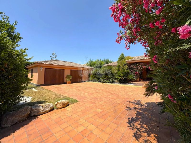 Foto dbd71279-77f2-4750-8de6-2061f81dd1fd. Chalet avec cheminée chauffage parking piscine dans Pobla de Vallbona (la)