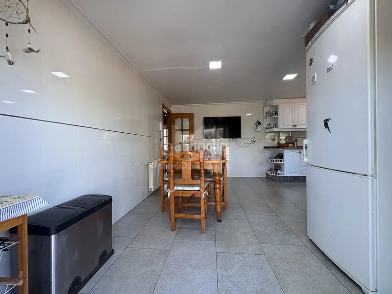Foto 108d5945-5370-463b-9097-dd1ae0452a50. Xalet amb calefacció aparcament piscina a El Carme-Sant Agustí-Bonavista Eliana (l´)