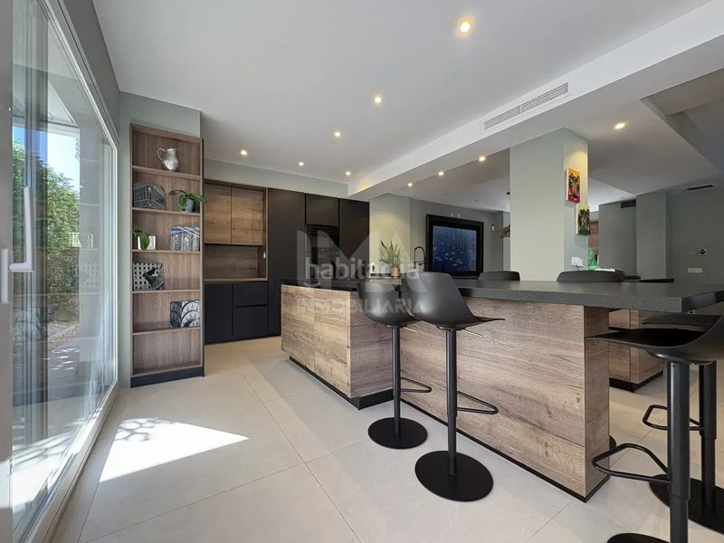Foto 2fd085b6-8274-4e05-a193-0de069466399. Chalet en Montepilar Eliana (l´)