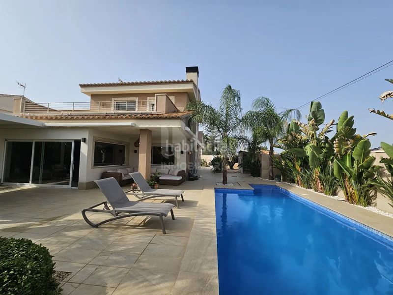 Foto 510ad76d-1fc0-414c-bce1-7b80a0f62387. Chalet en Montepilar Eliana (l´)