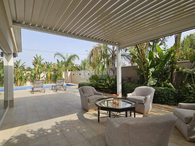 Foto 9cc37fca-b85d-47fd-89d3-c6ad2a255d0d. Chalet en Montepilar Eliana (l´)