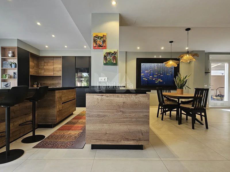 Foto b3b013c0-16ca-4542-963a-d55600364f14. Chalet en Montepilar Eliana (l´)