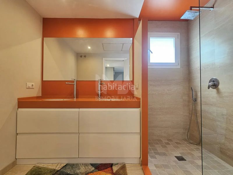 Foto da8cd197-a0df-43dd-9c51-83223e6465f7. Chalet en Montepilar Eliana (l´)