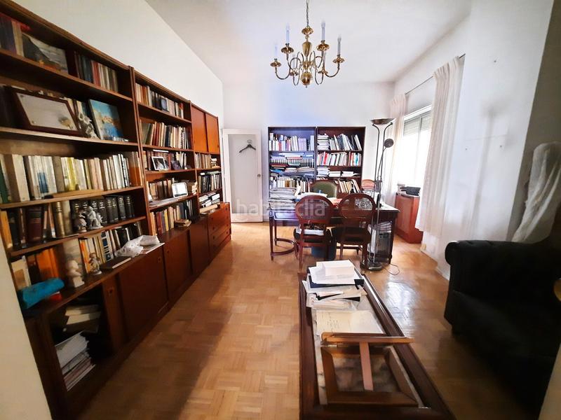 Foto bf2607fc-e596-4f96-b0a2-f3a346393018. Pis a calle de Ibiza 41 a Ibiza Madrid