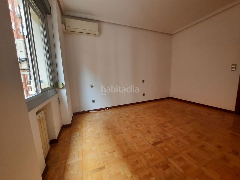 Foto 29b2952c-4549-4915-8c36-daa55e39ef29. Rent flat in calle de jorge juan 129 in Goya Madrid