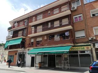 Local Comercial en Calle del Monte Aya 24