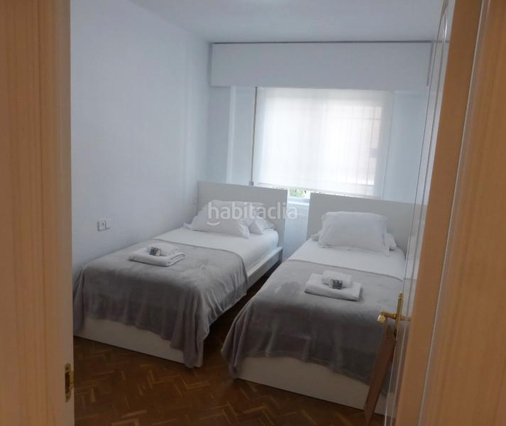 Foto 0c690c05-5154-4452-b35a-c3a3e5d7e1eb. Piso magnifico piso luminoso y tranquilo con garaje en Madrid
