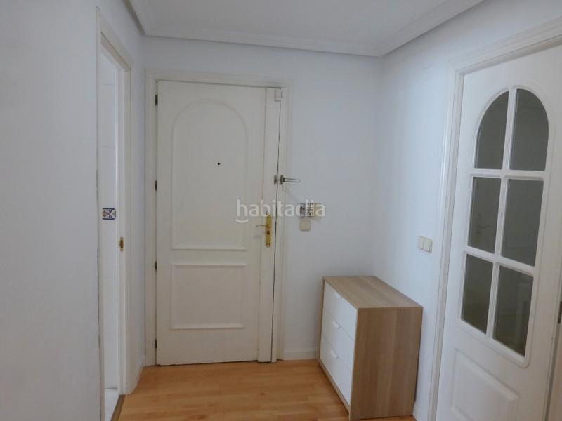 Foto 40f861df-faae-4026-9e79-50250c274fe8. Piso magnifico piso luminoso y tranquilo con garaje en Madrid