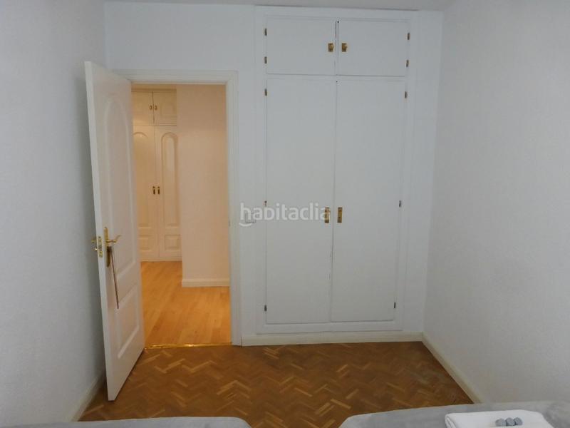 Foto e43c248d-bd7b-4f04-b0d7-4d5a433f479d. Piso magnifico piso luminoso y tranquilo con garaje en Madrid