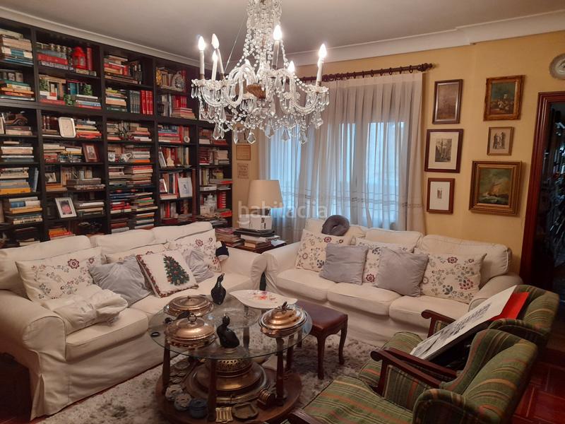 Foto 6153892a-a01c-43e2-aa1b-c36d32b69841. Piso en calle de menorca 31 magnifico piso en pleno retiro en Madrid