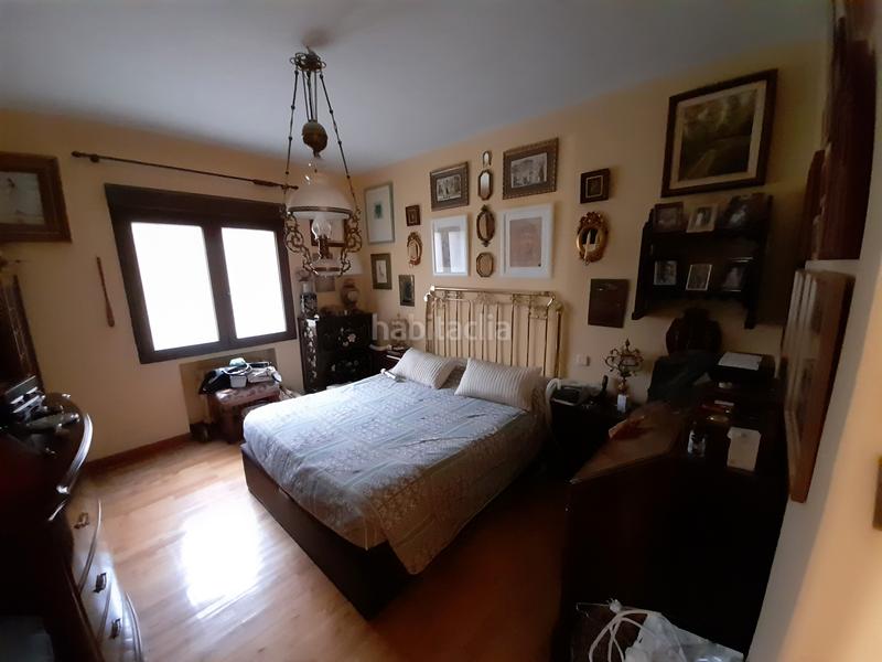 Foto 976b54f4-be3b-408b-ade0-cca3b9cd5c66. Piso en calle de menorca 31 magnifico piso en pleno retiro en Madrid