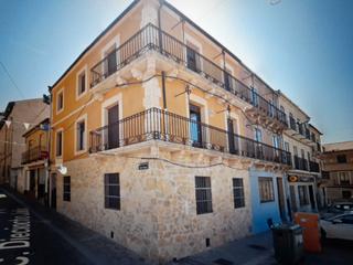 Maison  Calle dieciocho julio 7. Magnifica casa de esquina en cantalejo.
