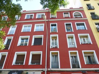 Miete Etagenwohnung in Calle del límite 40