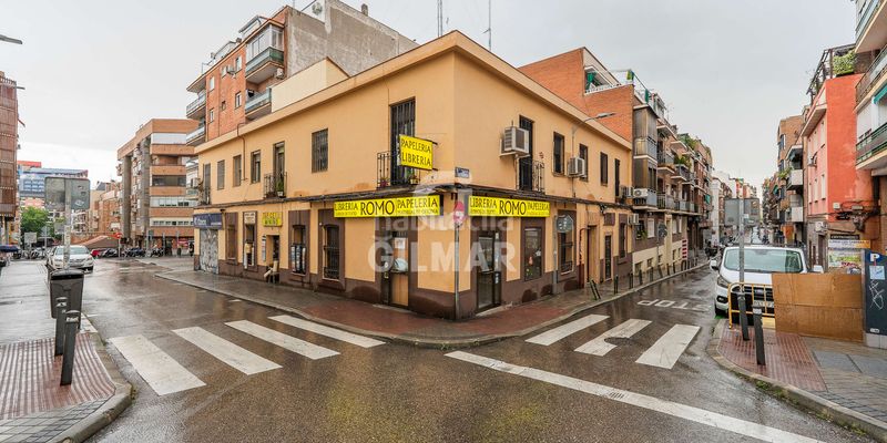 Foto b715ae68-ea3c-4afe-900d-728cdab177df. Local comercial a Prosperidad Madrid