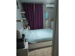 Pis a Reyes. Venta de piso en parla, zona reyes