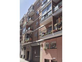 Etagenwohnung in Moscardó. Encantador piso reformado junto a madrid río