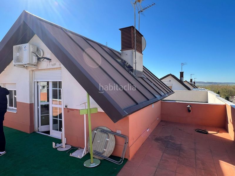 Foto fe0eb3a6-5fc8-46ae-9d7a-060f7a4431f9. Casa amb calefacció piscina a Casco Histórico Rivas - Vaciamadrid