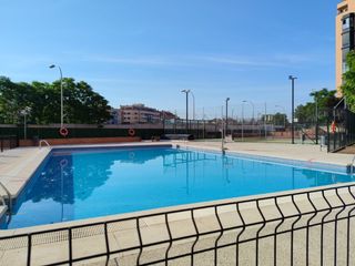 Estudi a Los Rosales. Estudio en venta en urbanizacion . los rosales  madrid