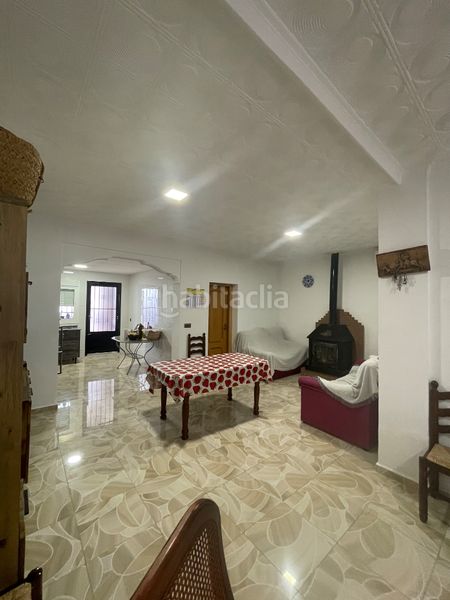 Foto 8d7a7355-9c1f-4e7d-a475-f0925bba1d2e. Casa  reformada en Alginet