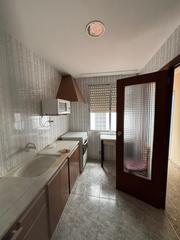 Pis a Benifaió. Piso más cochera privada