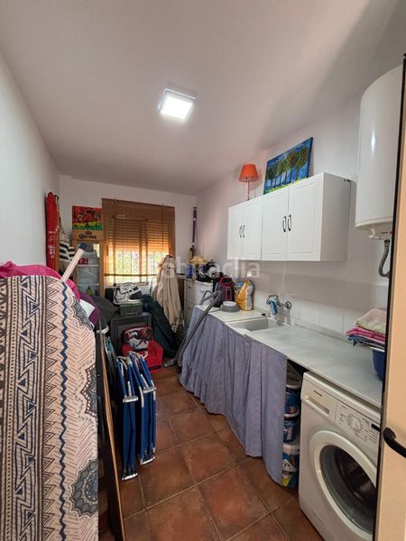 Foto 4d1f7c37-a8b3-4c41-b67a-bf247a0e6182. Xalet amb aparcament piscina a Catadau