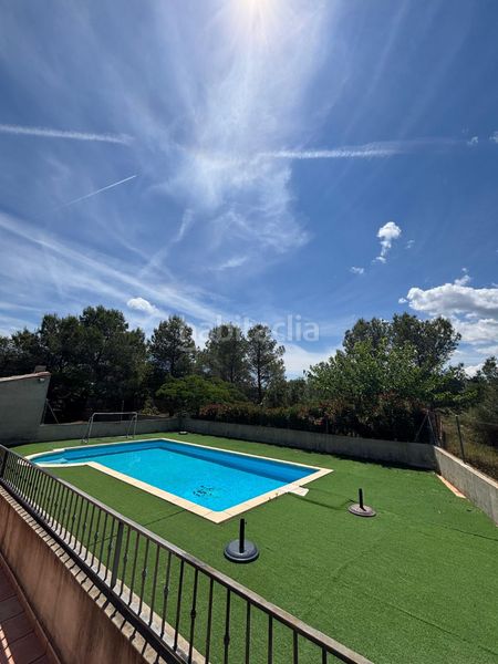 Foto 6a79da11-6b35-4002-a435-2fce32d3a153. Xalet amb aparcament piscina a Catadau