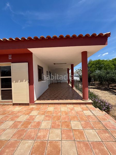Foto a1288ddf-10d7-44e9-8496-12959fc6a48a. Xalet amb aparcament piscina a Catadau