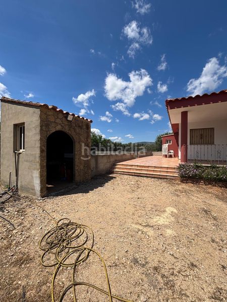 Foto ef89b9aa-81e5-46be-928e-8d4b3e0ce847. Xalet amb aparcament piscina a Catadau