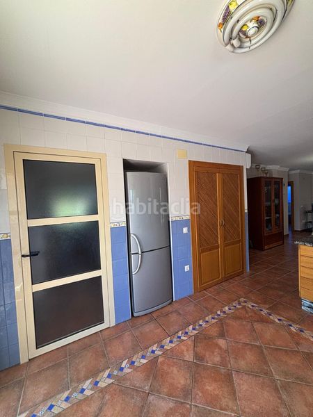 Foto f30c228f-4503-49c9-9462-0ffe947fac4a. Xalet amb aparcament piscina a Catadau