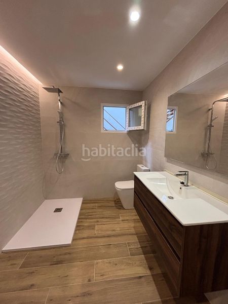 Foto ae0b531e-c79c-412f-bedd-3b2bf51a9b92. Casa amb xemeneia aparcament a Alginet