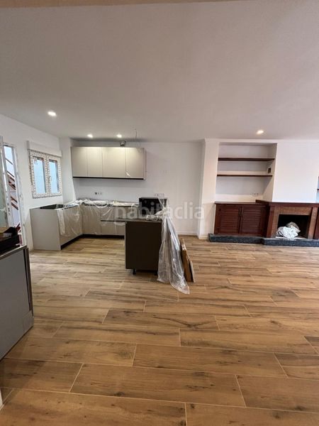 Foto d1466286-f64f-490d-8ada-abe0fdb50517. Casa amb xemeneia aparcament a Alginet