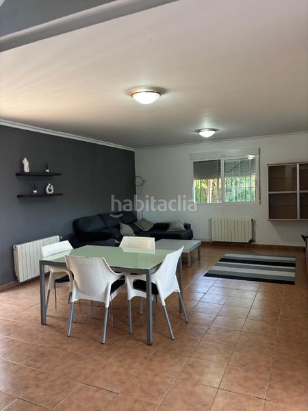 Foto 797504d2-0b59-4585-aa83-15d564de3c1c. Chalet en Alginet