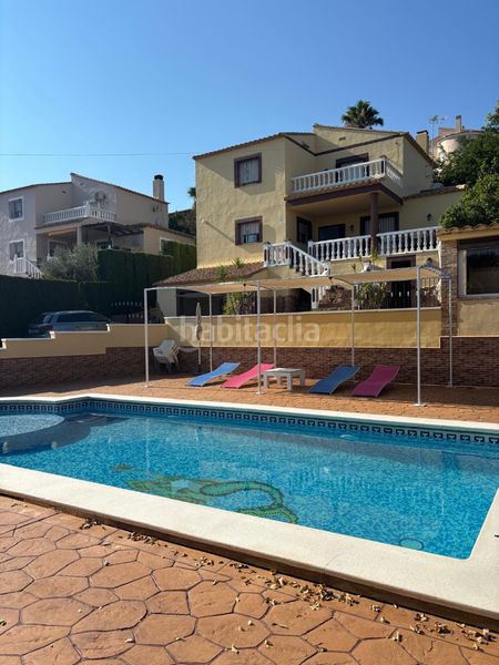 Foto c8645c72-52d9-4e95-b054-7c3e4a031513. Chalet en Alginet