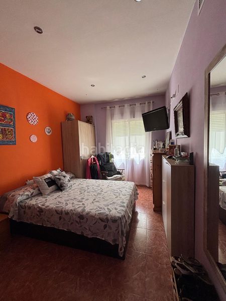Foto f8e49c00-ab88-403d-888f-381cdfeb5ef0. Pis amb aparcament a Alginet