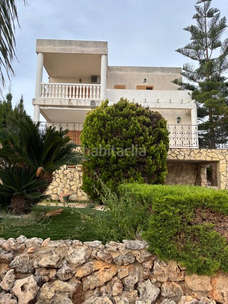 Foto a8b1cd7b-6ad4-4d10-905e-90b057f94149. Chalet en Alginet