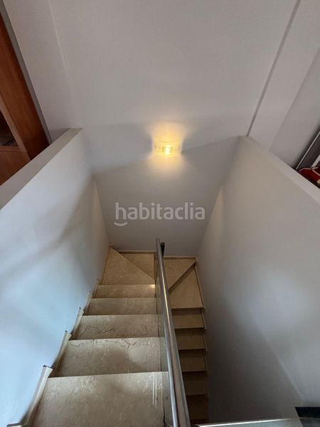 Foto 10e95441-f34f-4170-8128-5b0f6e64c9cc. Casa a schiera in carrer serra mariola 32 in Alginet