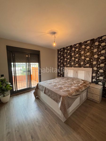 Foto 2a31be22-7c48-46c1-8ac0-cd93b6e9a408. Casa a schiera in carrer serra mariola 32 in Alginet