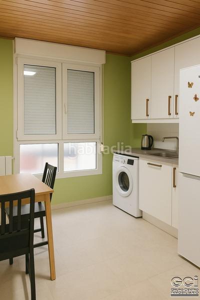 Foto e1b26099-f2e2-41e5-a12d-ab4ef8c3ed96. Zweistöckige wohnung mit heizung in Centro Valdemoro