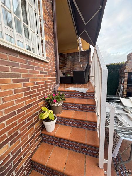 Foto d002a2c8-4e95-4711-9db1-c8ca5e0eeee0. Casa amb calefacció piscina a Altos del Olivar-El Caracol Valdemoro