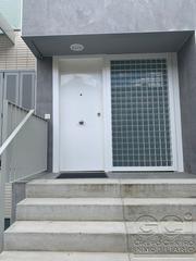 House in Hispanoamérica-Comunidades