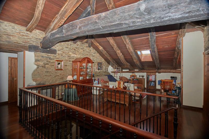 Foto 0528a507-9b9c-4fff-a6a1-df3e38ffe3bd. Bauernhof mit kamin parking in Castroverde