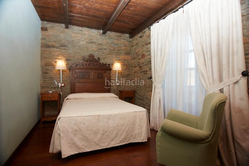 Foto 0821899e-c45e-41d9-9b3c-ceaf2a80ec97. Bauernhof mit kamin parking in Castroverde